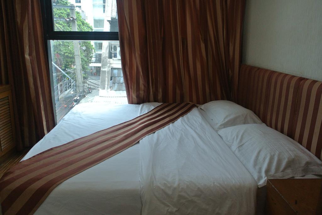 Sun City Hotel Bangkok Exteriör bild